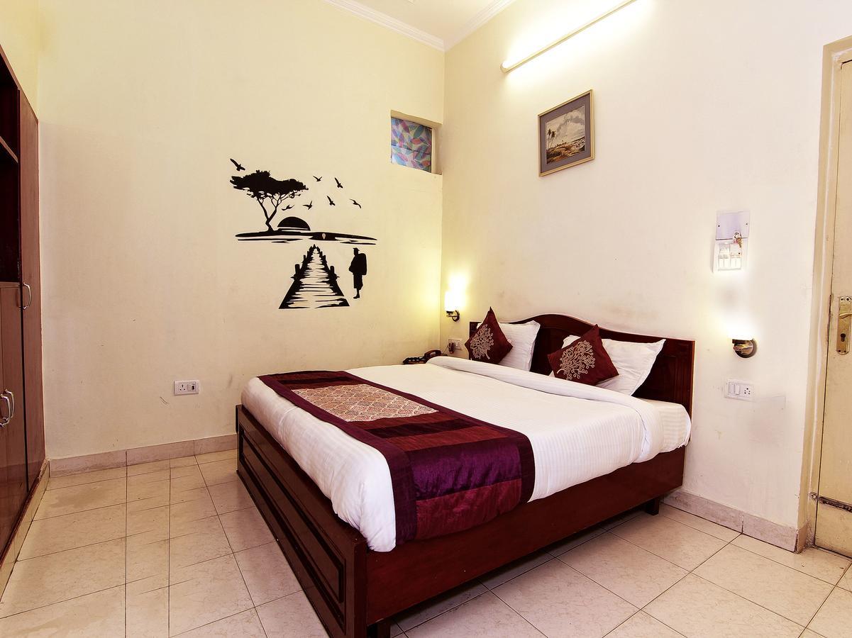 Oyo 4104 Surya Villa 푸네 외부 사진