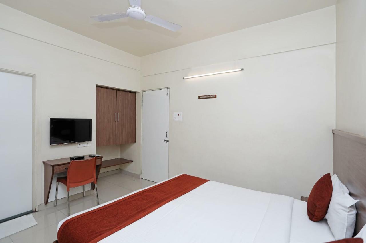 Oyo 4104 Surya Villa 푸네 외부 사진